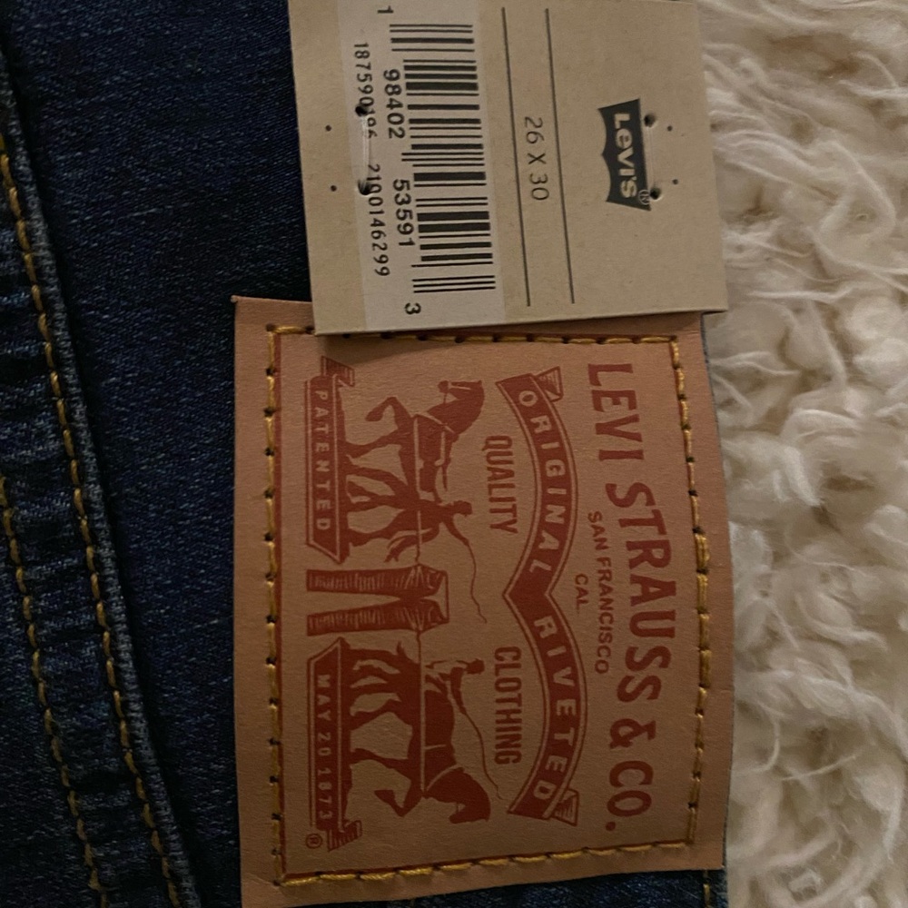 Levi's Dark Blue 725 High-Rise Bootcut Jeans - Picture 5 of 5